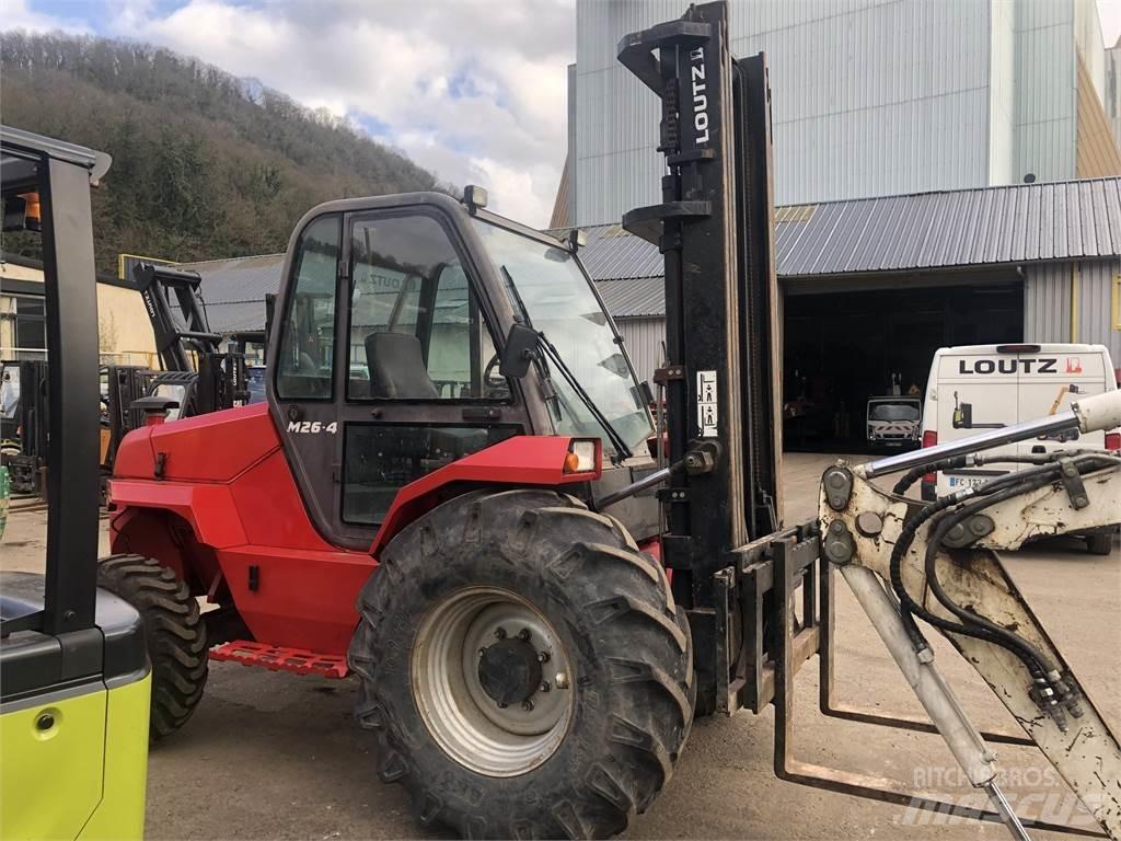 Manitou M26-4 Rough terrain truck
