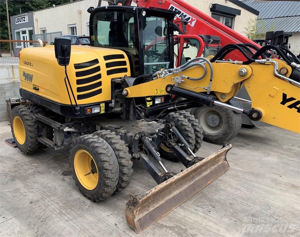 Yanmar B95W Wheeled excavators