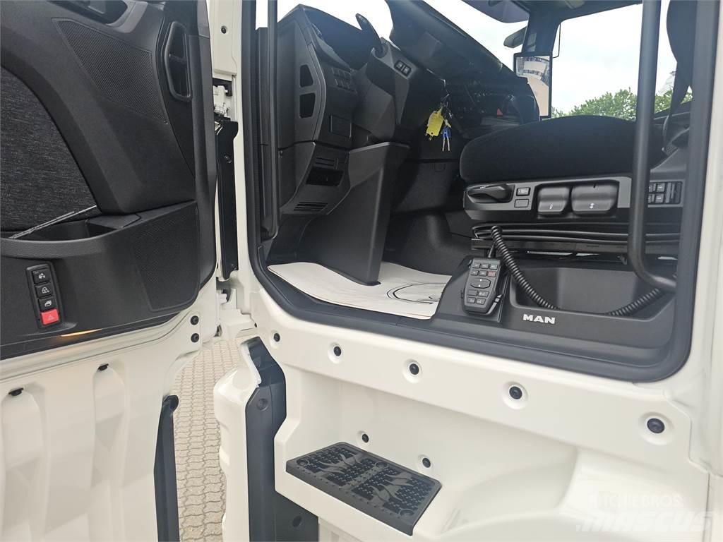 MAN TGX 26.520 Prime Movers