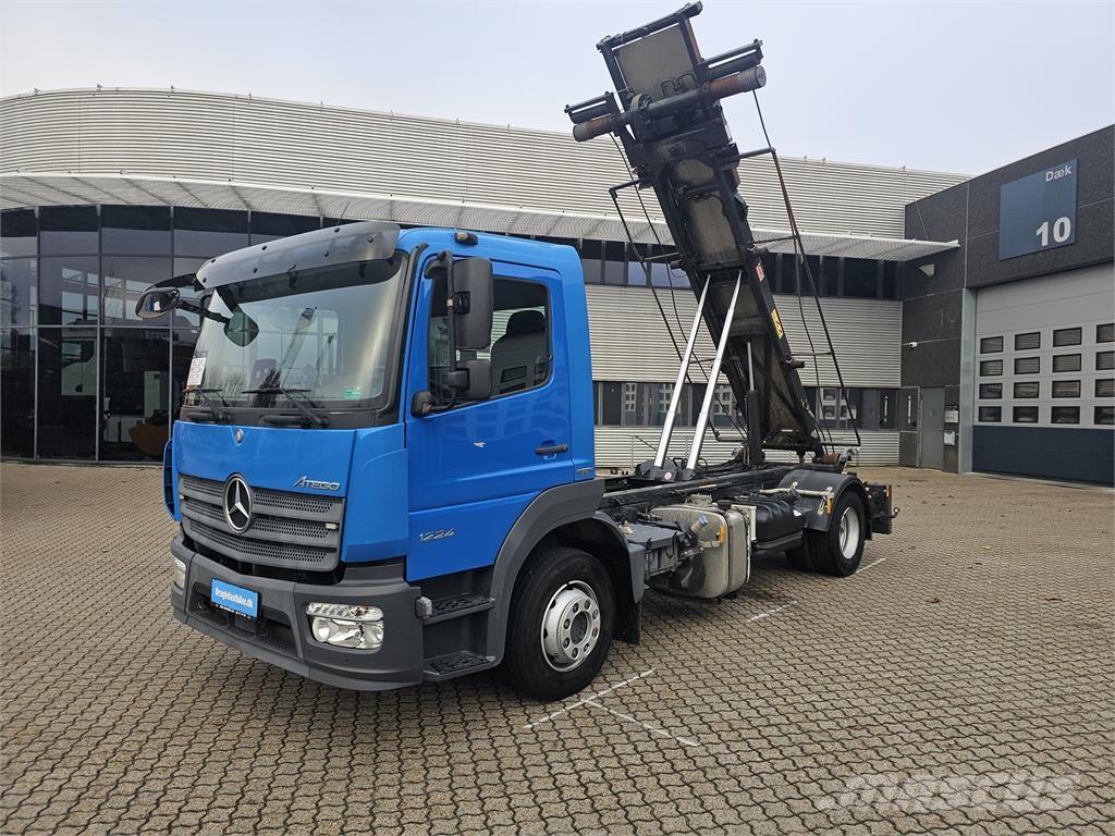 Mercedes-Benz Atego 1224 Demountable trucks