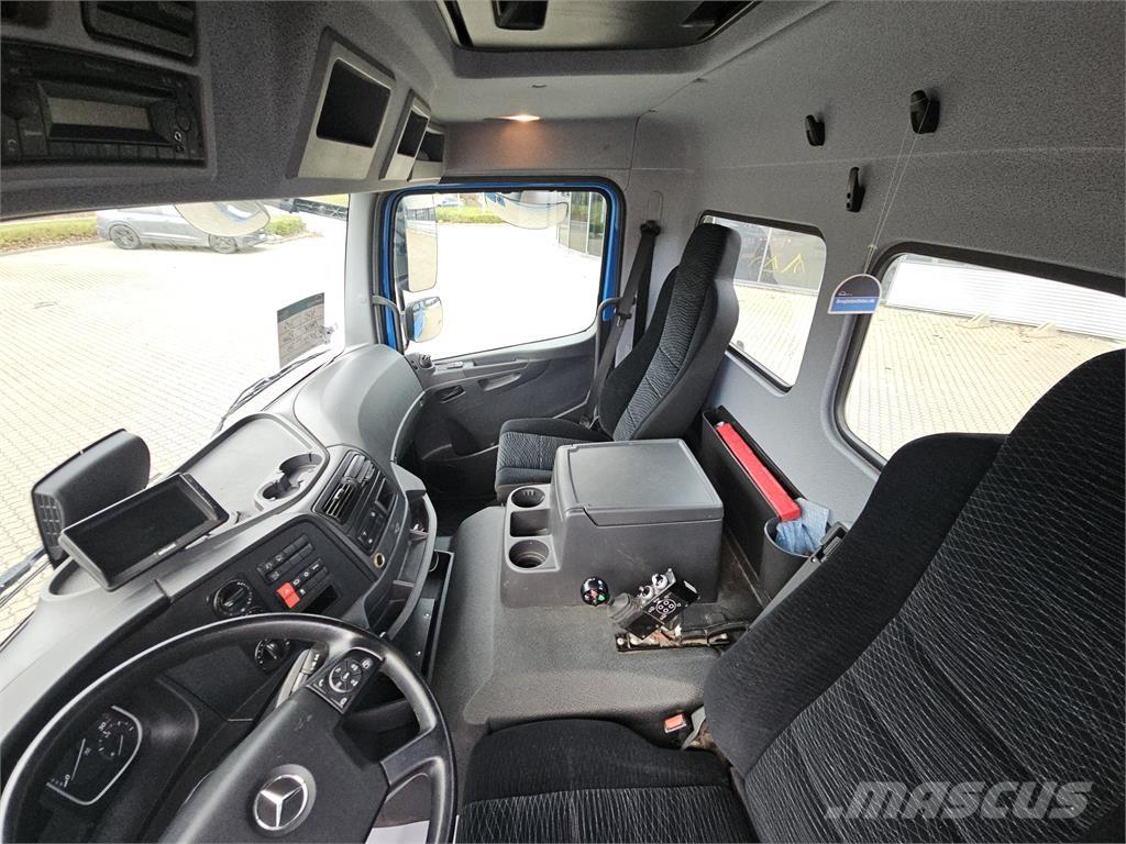 Mercedes-Benz Atego 1224 Demountable trucks