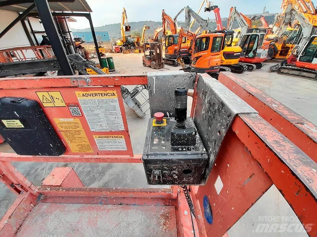 Genie GS2668RT Scissor lifts