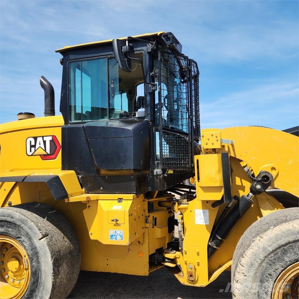 CAT 938M Wheel loaders