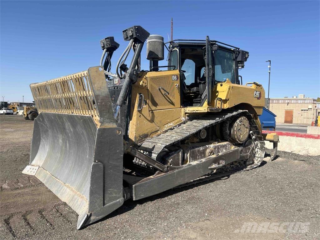 CAT D6 Crawler dozers
