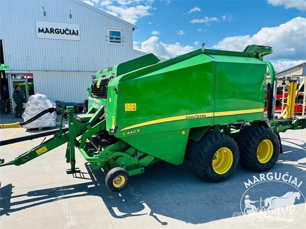 John Deere C 440 R Farm machinery