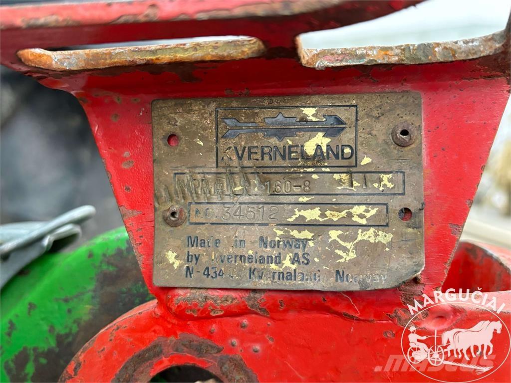 Kverneland 4 korpusų Farm machinery