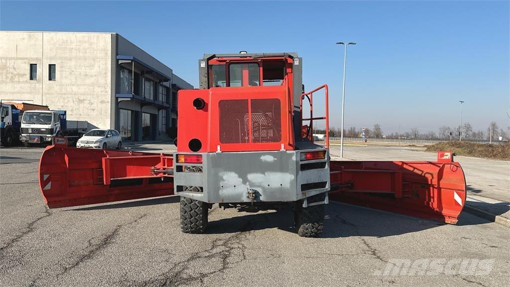  Bialler H5R 4X4 Snow blades and plows