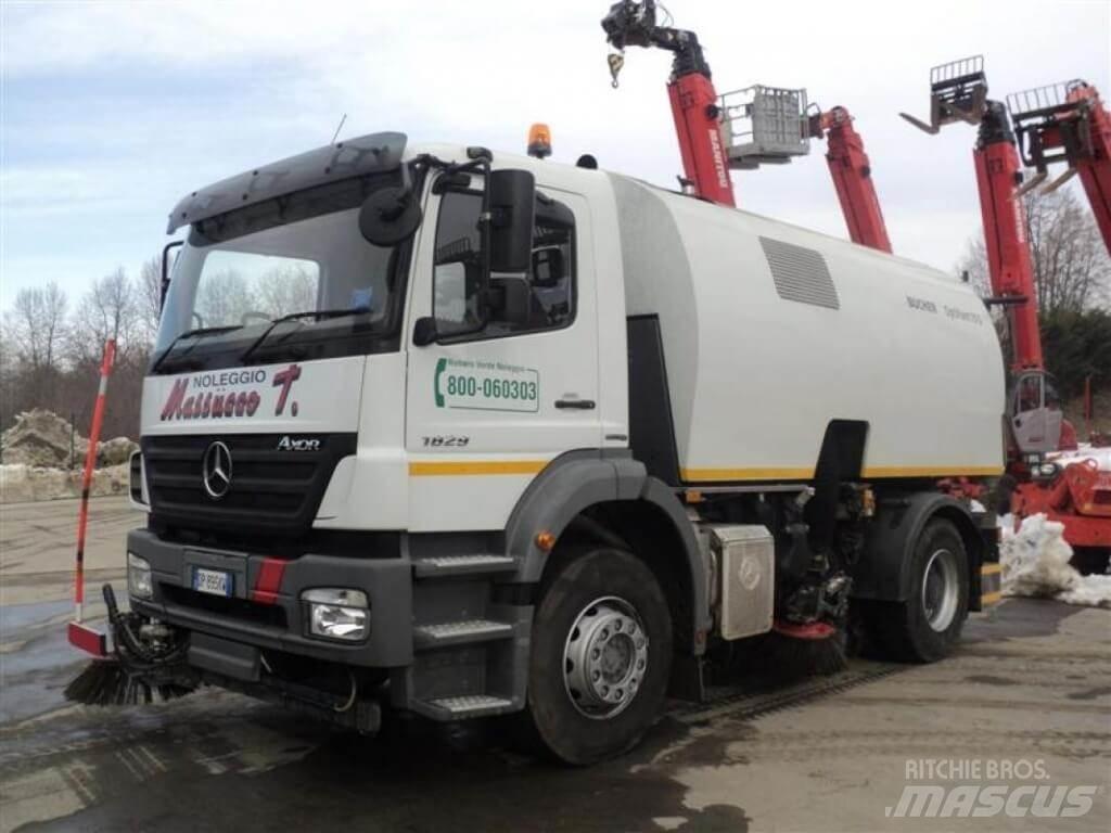 Bucher Optifant 70 S Sweeper trucks