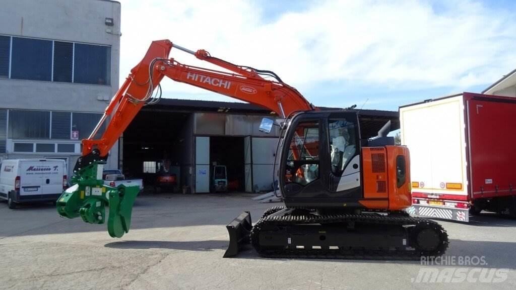 Hitachi ZX135US-6 Excavators
