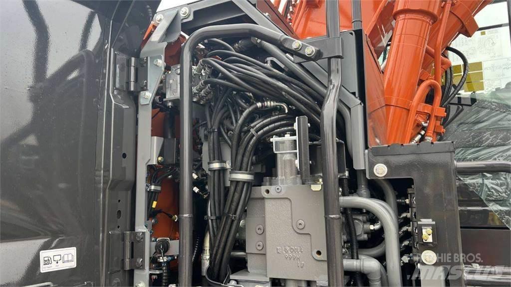 Hitachi ZX175W-7 Wheeled excavators