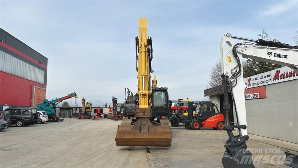 Hitachi ZX300LCN-6 2P Crawler excavators
