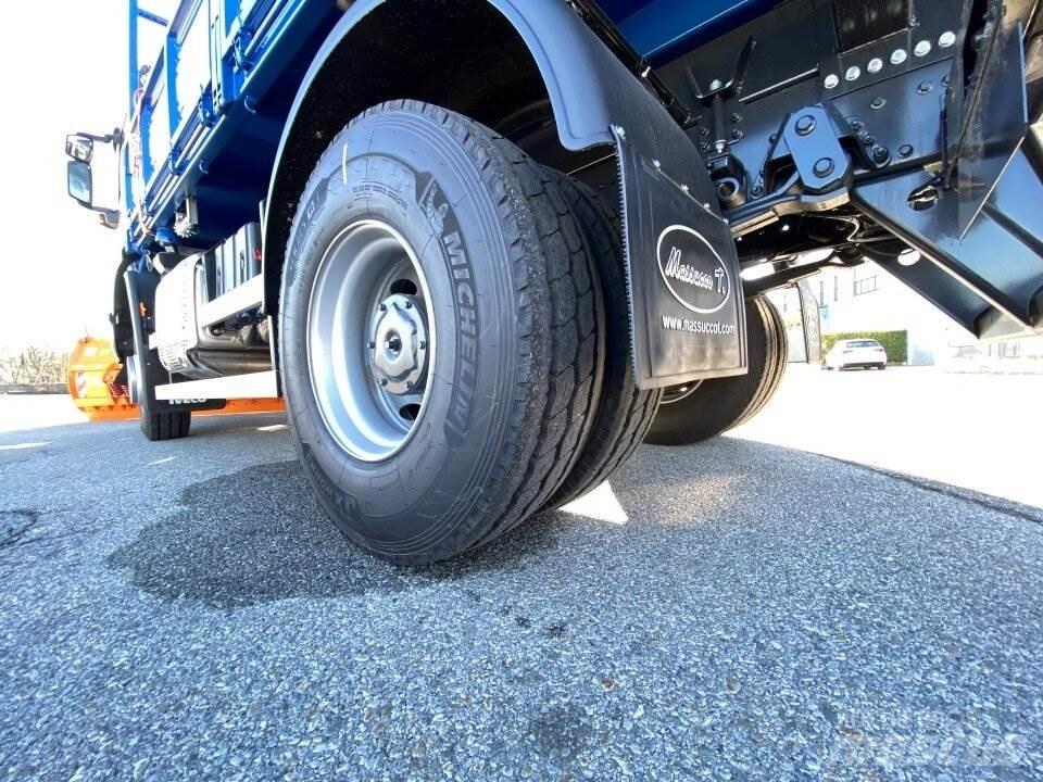 Iveco TRAKKER 360 Snow blades and plows