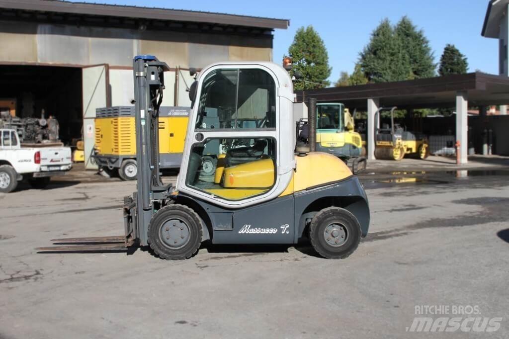 Nuova Detas SHR 40 Diesel trucks