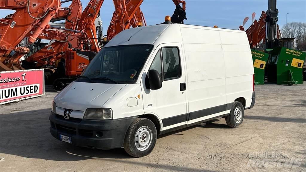 Peugeot Boxer Other trucks