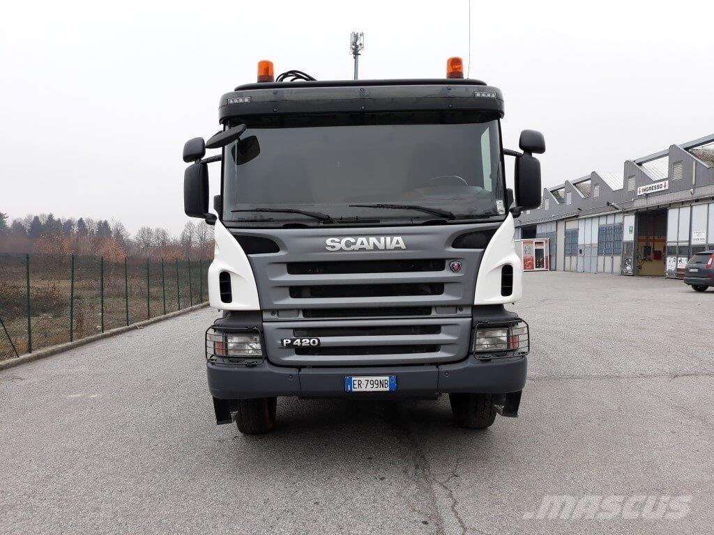 Scania P420 8X4 Other trucks
