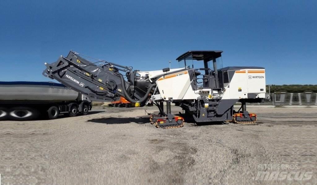 Wirtgen W200Fi Asphalt cold milling machines