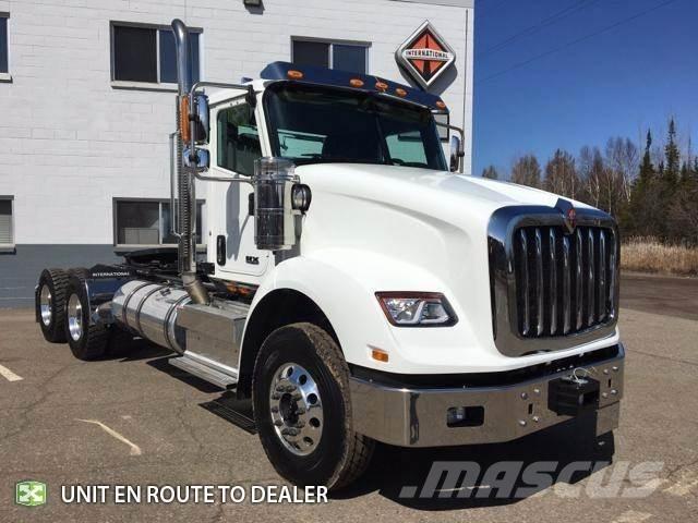 International HX Prime Movers
