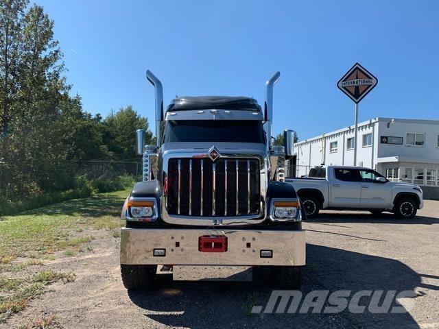 International HX Prime Movers