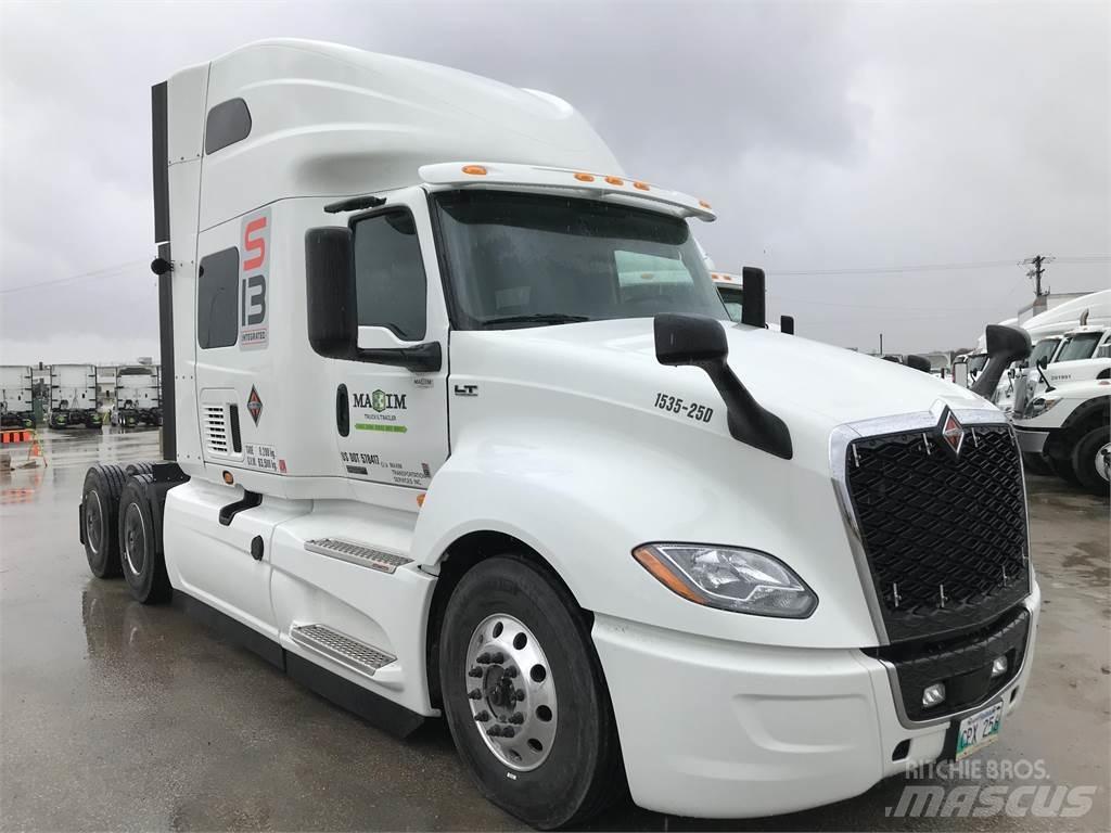 International LT Prime Movers
