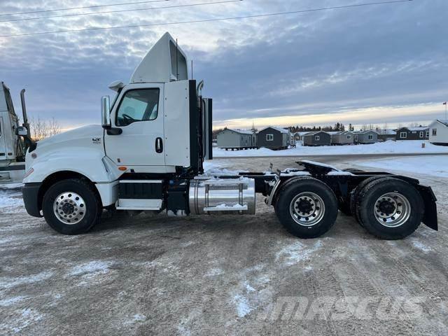 International LT Prime Movers