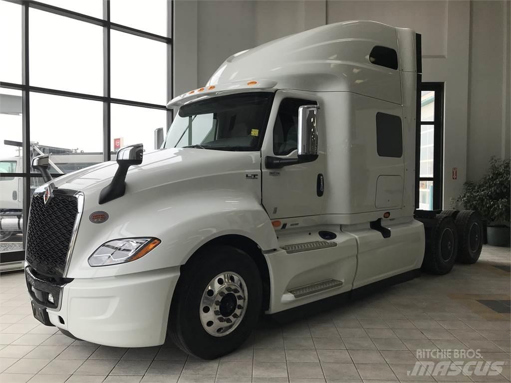 International LT Prime Movers