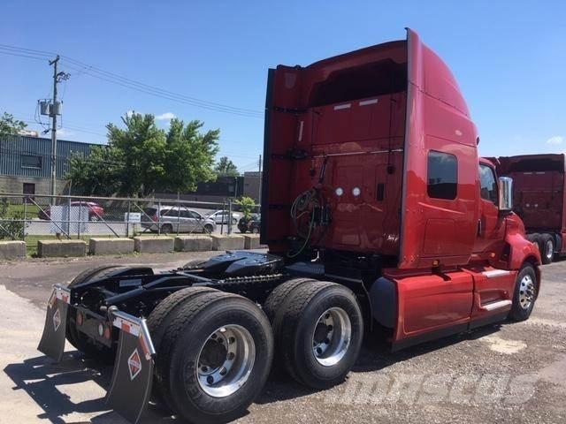 International LT Prime Movers