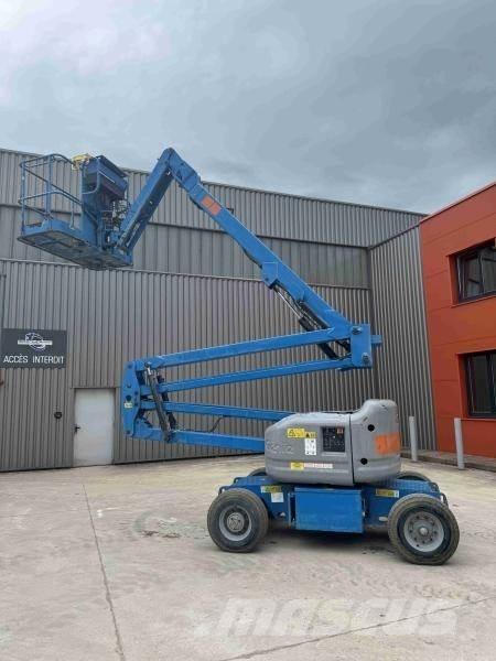 Genie Z45/25 Articulated boom lifts