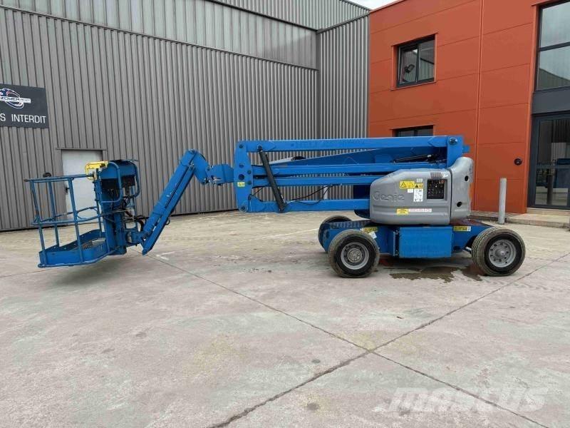 Genie Z45/25 Articulated boom lifts
