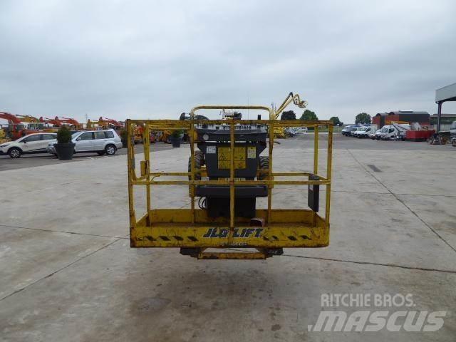 JLG M600 JP Articulated boom lifts
