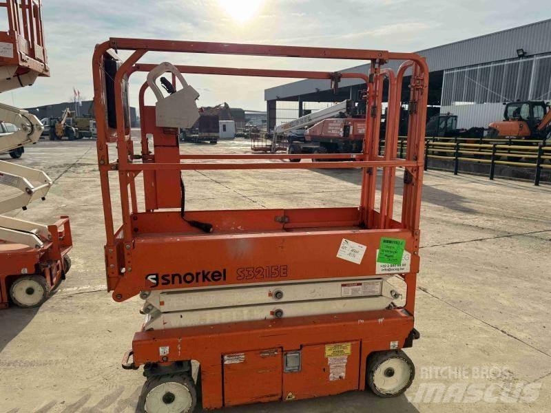 Snorkel S3215E Articulated boom lifts