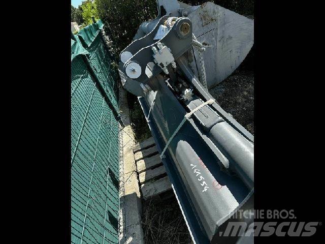 Liebherr CURAGE Other