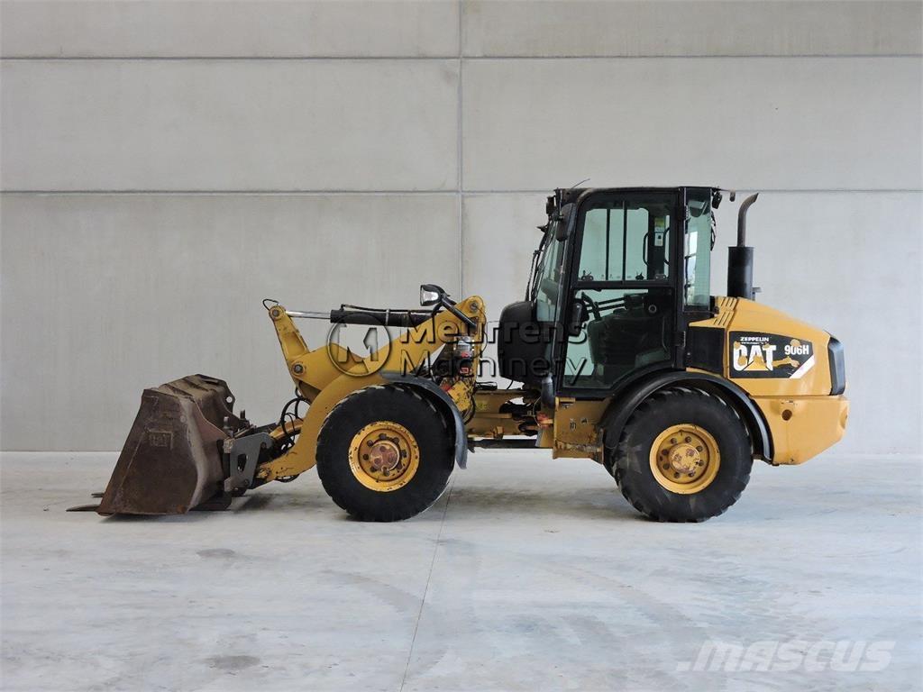 CAT 906 H + FORK Wheel loaders