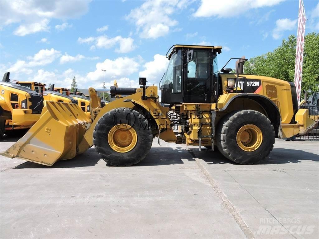 CAT 972M Wheel loaders
