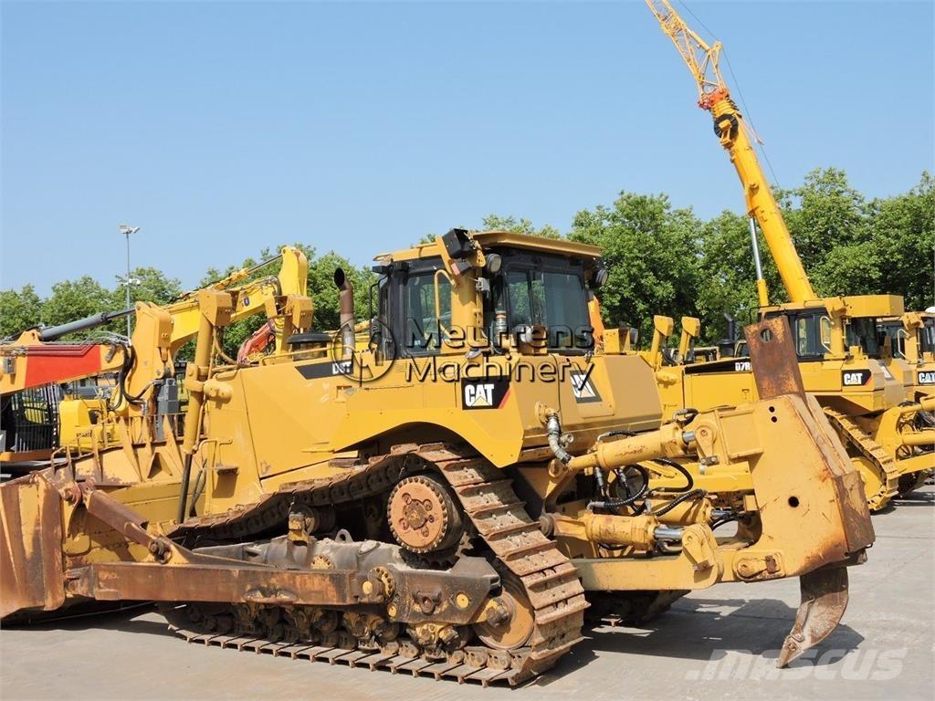 CAT D8T GERMAN Dozers