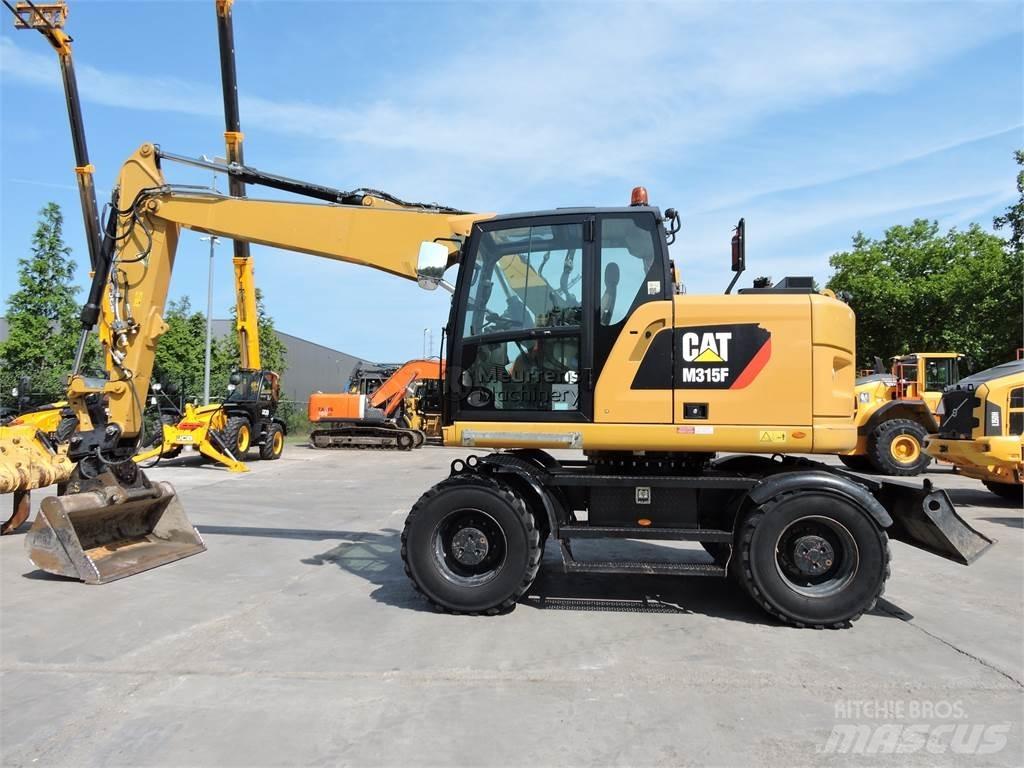 CAT M315 Wheeled excavators