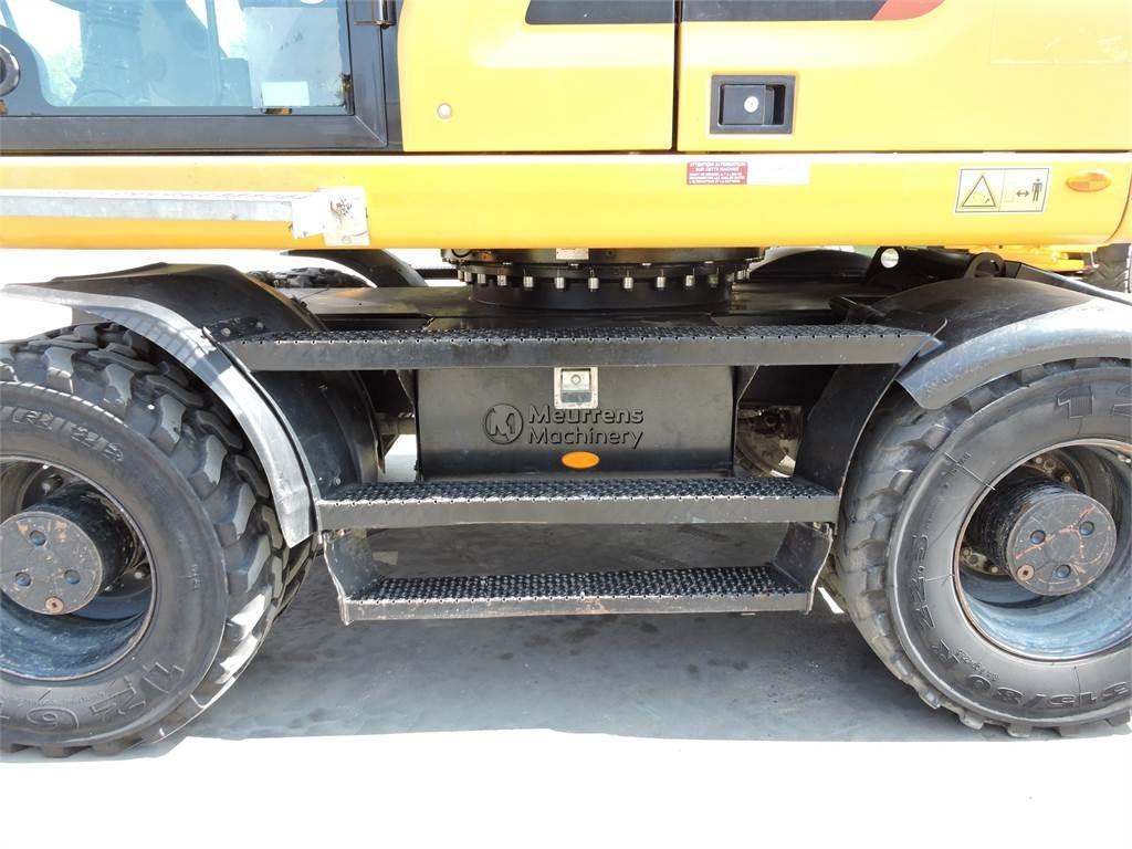 CAT M315 Wheeled excavators