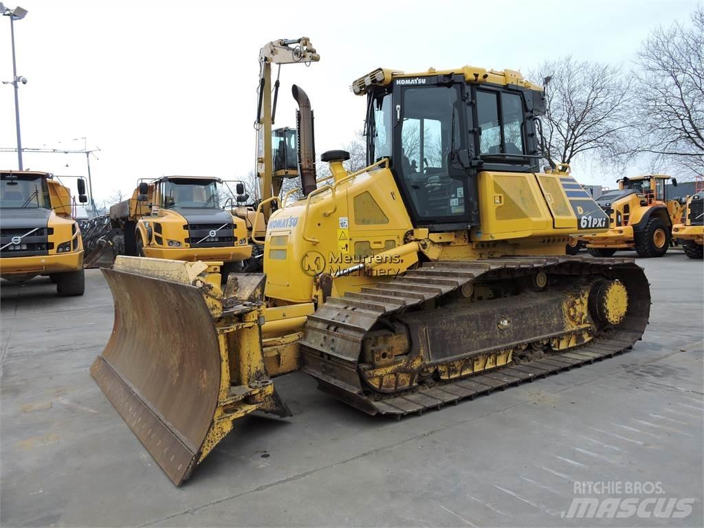 Komatsu D61PXi-23 Dozers