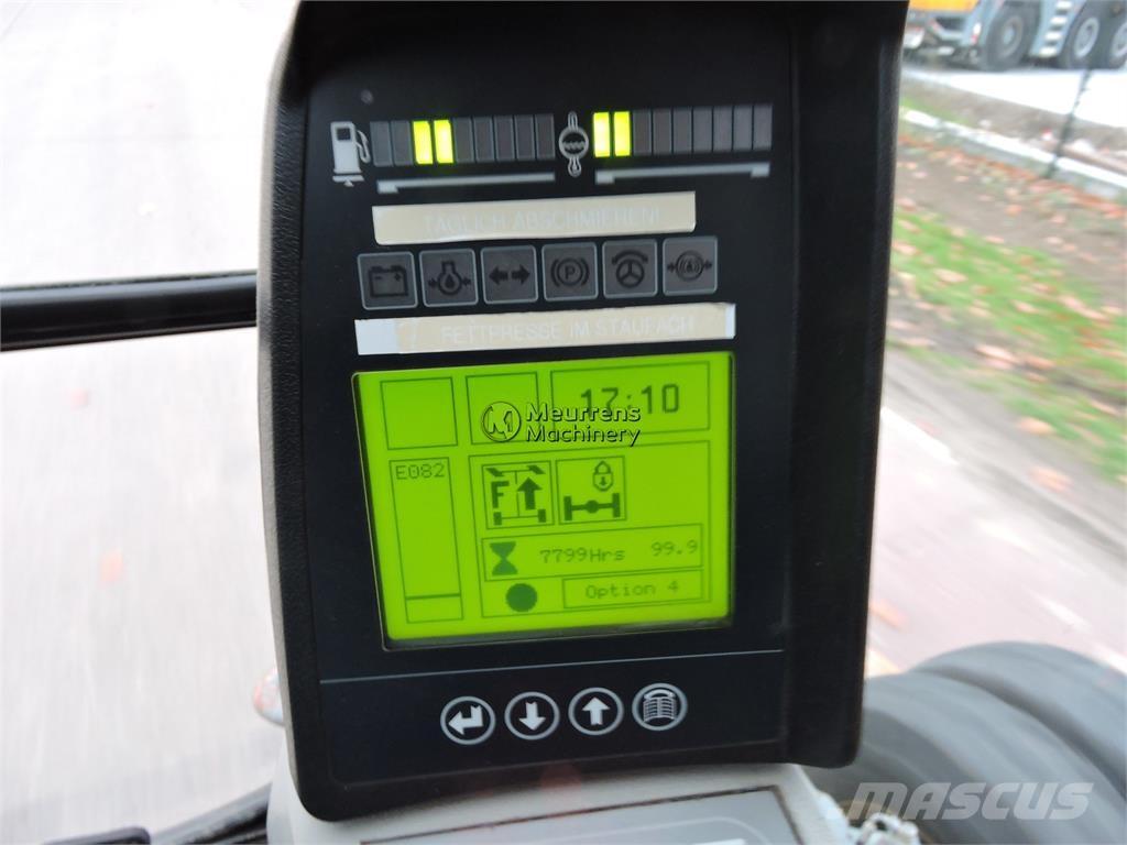 Liebherr A900C Wheeled excavators