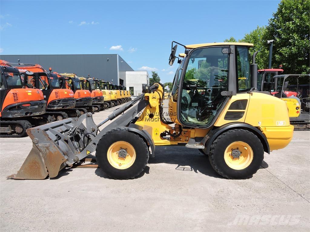 Volvo L25F + FORK Wheel loaders