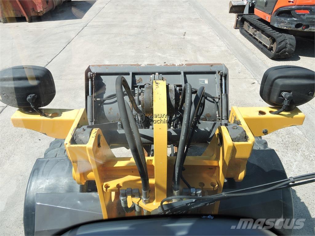 Volvo L25F + FORK Wheel loaders