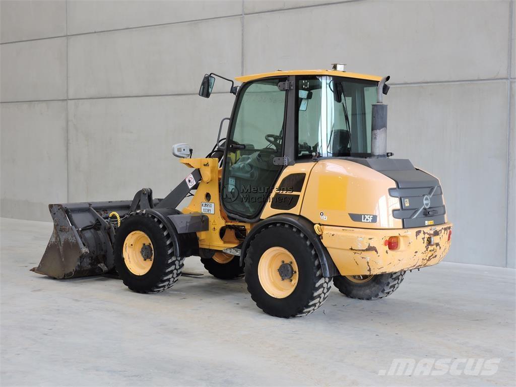 Volvo L25F + FORK Wheel loaders