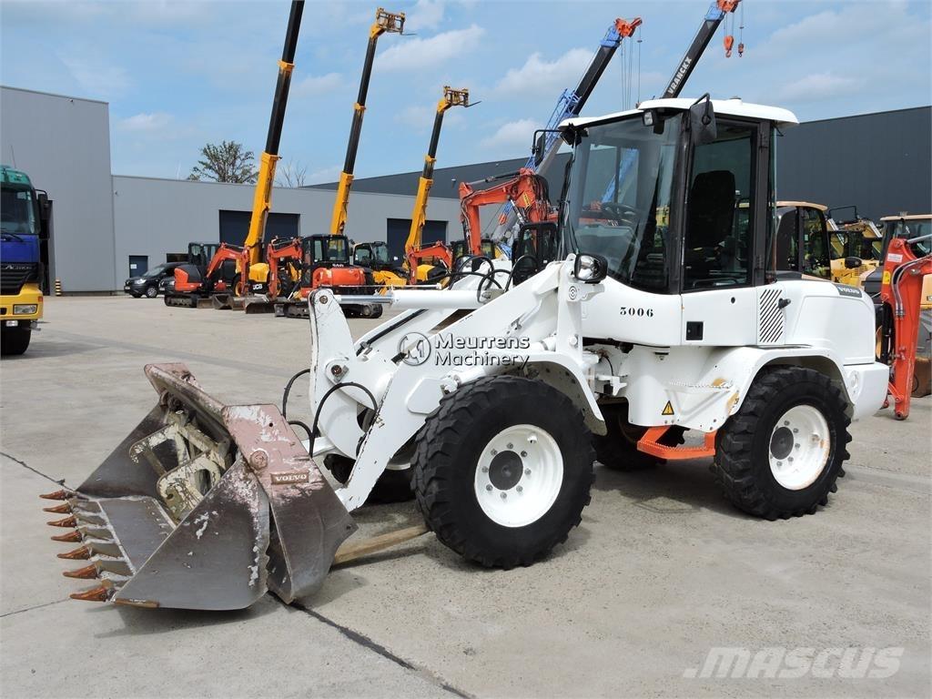 Volvo L30G + FORK Wheel loaders