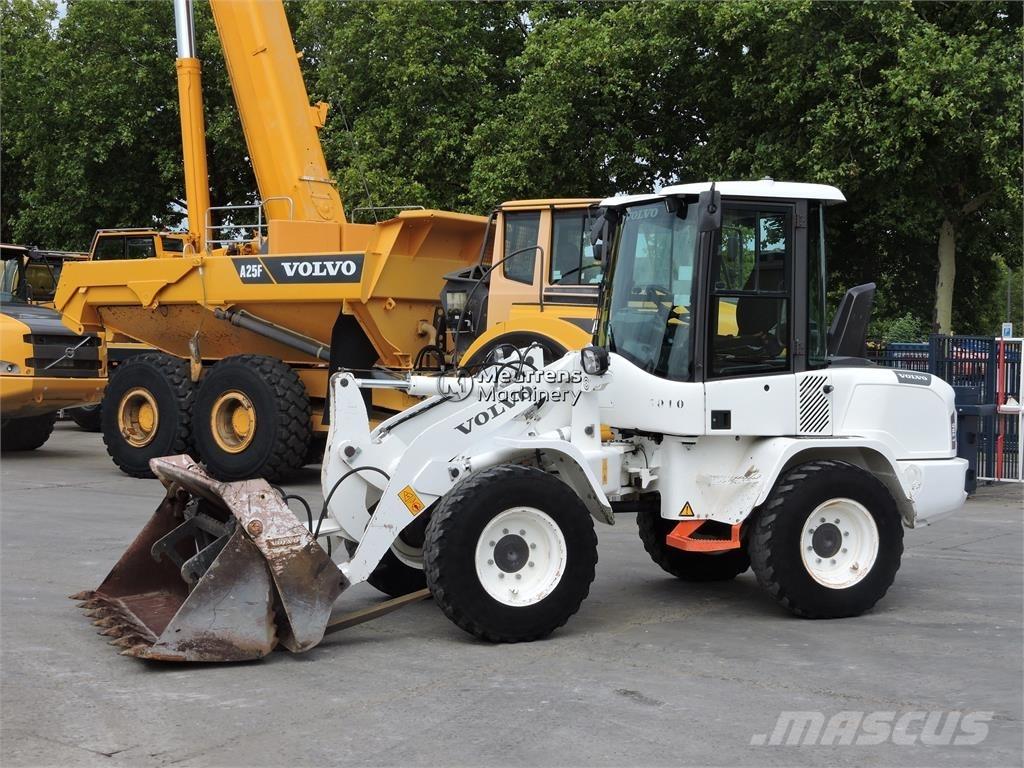Volvo L30G + FORK Wheel loaders