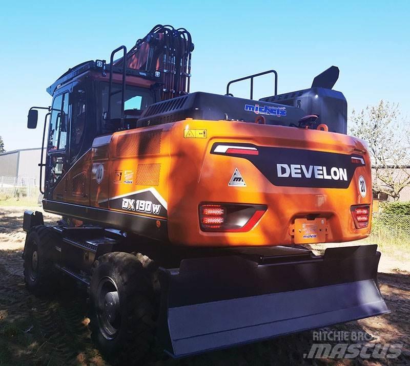 Develon DX 190 W-7 Wheeled excavators