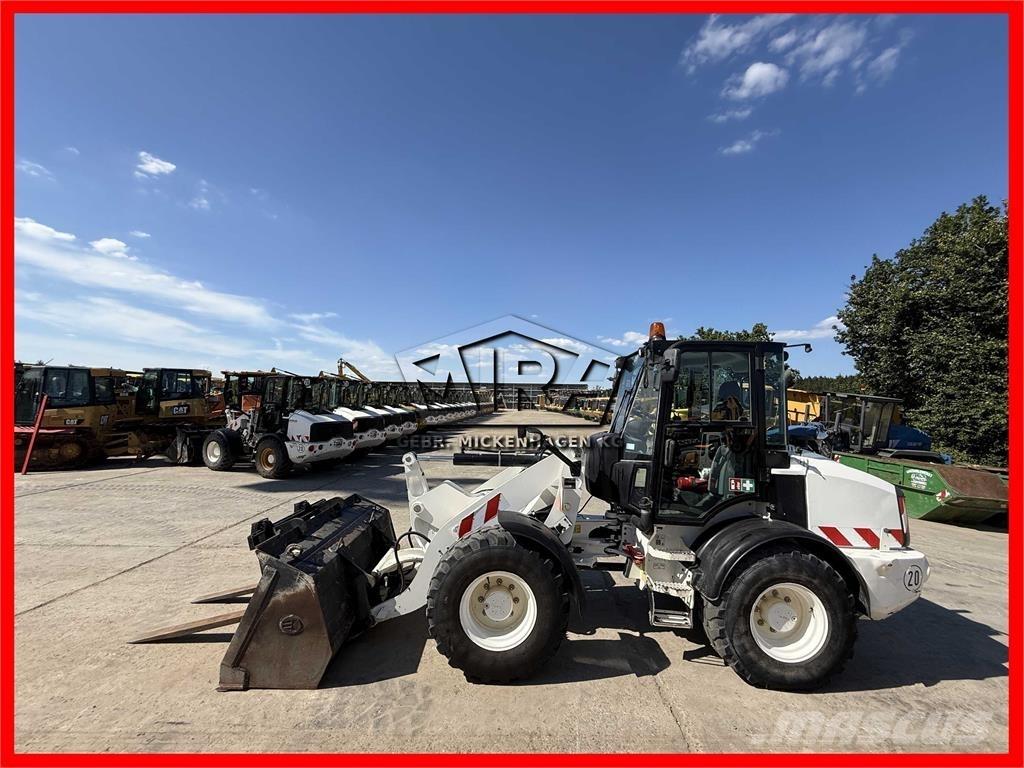 CAT 908M Wheel loaders