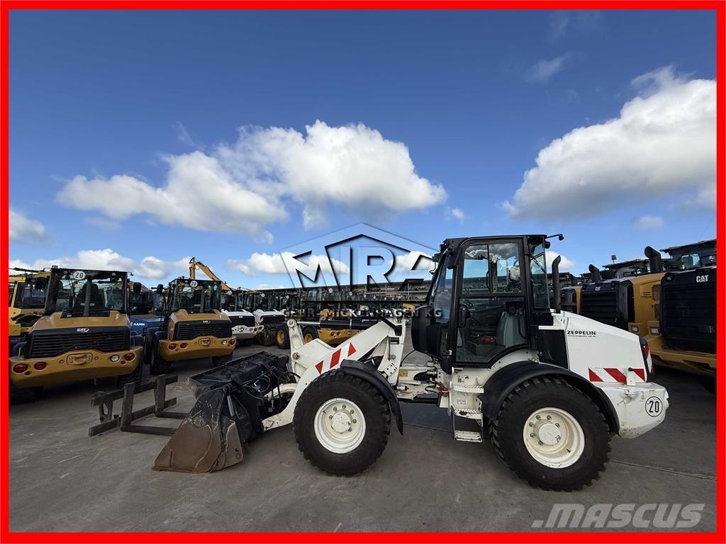CAT 908M Wheel loaders