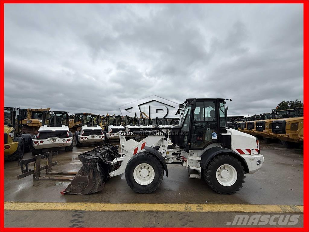 CAT 908M Wheel loaders