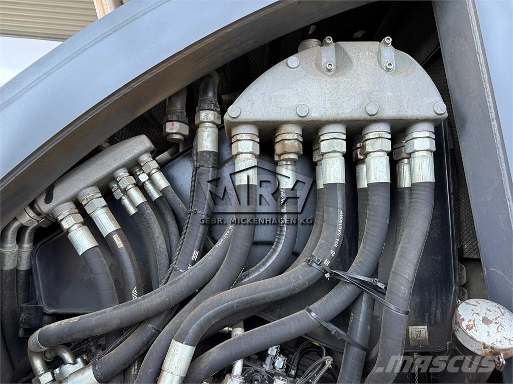 Dynapac SD 2500 C Asphalt pavers