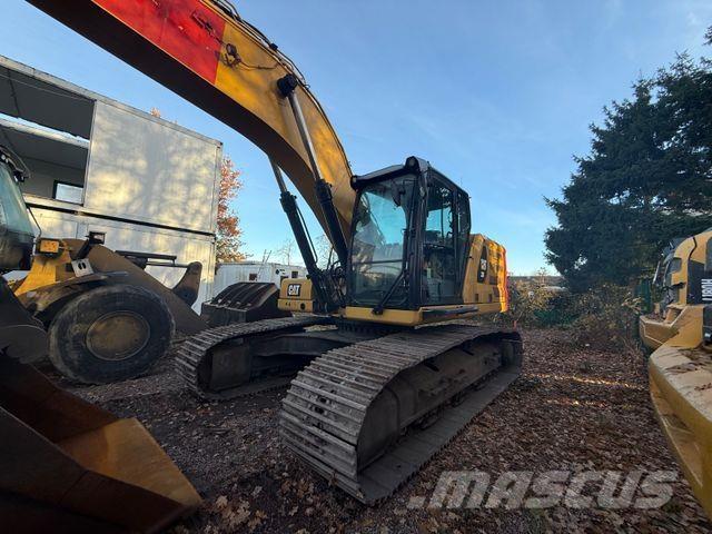 CAT 330 Crawler excavators