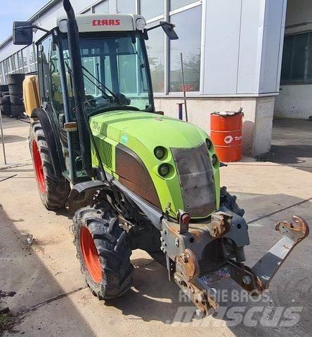 CLAAS Nectis 227 VE Tractors